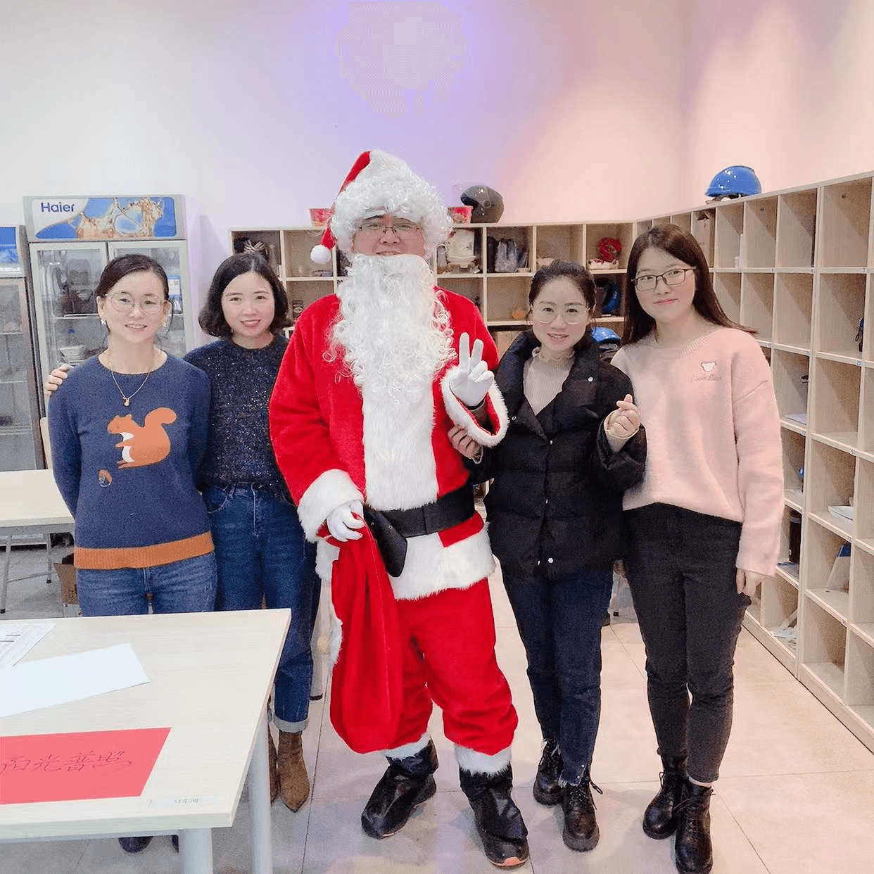 蘇州工廠圣誕活動(圖14) 蘇州工廠圣誕活動(圖14)